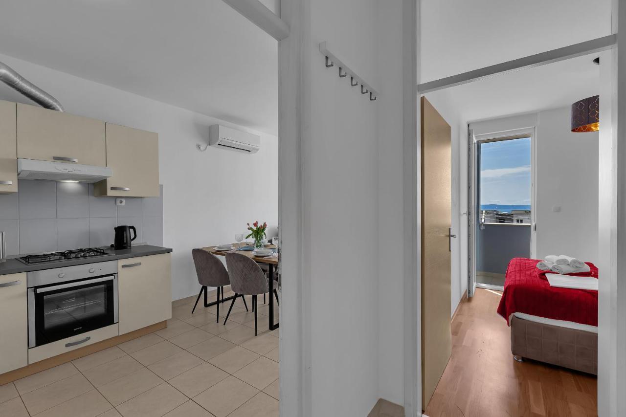Apartman Magnolia มาคาร์สกา ภายนอก รูปภาพ