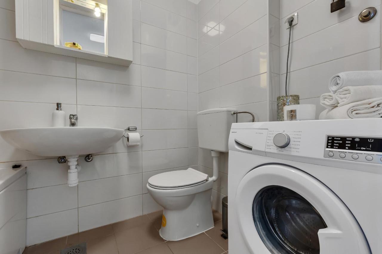 Apartman Magnolia มาคาร์สกา ภายนอก รูปภาพ